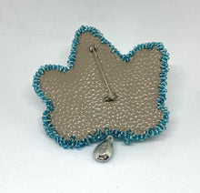 Load image into Gallery viewer, Turquoise Maple Leaf Power Brooch Amulet
